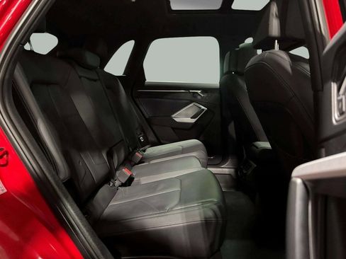 Used 2024 Audi Q3 2.0T Premium image 26