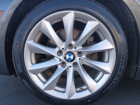 Used 2018 BMW 320i xDrive 320i xDrive image 29