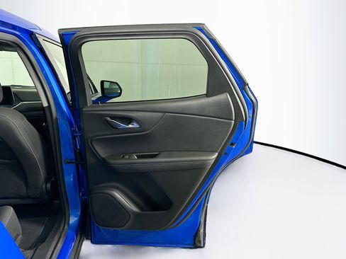 Used 2025 Chevrolet Blazer LT image 27