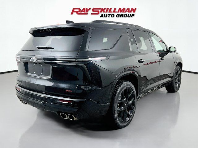 Used 2025 Chevrolet Traverse RS w/ LPO, Floor Liner Package FWD image 7