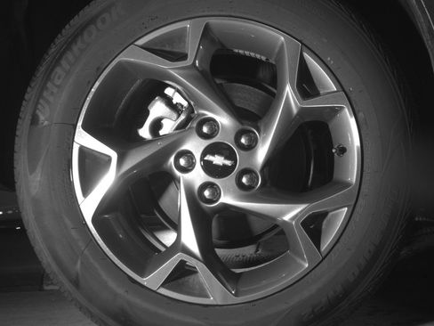 Used 2025 Chevrolet Trax LT FWD image 15