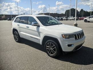 Used 2018 Jeep Grand Cherokee Limited w/ Trailer Tow Group IV image 1