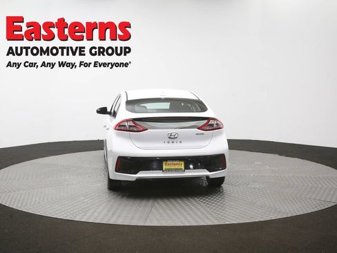 Used 2019 Hyundai Ioniq Electric FWD image 36