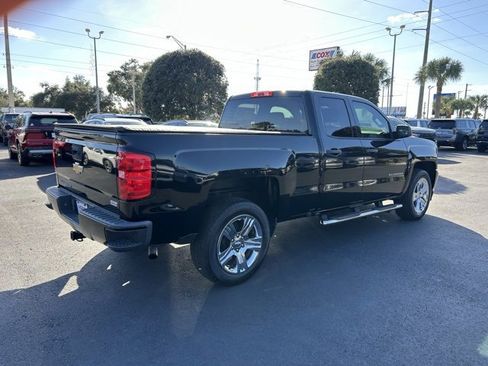 Used 2017 Chevrolet Silverado 1500 Custom w/ Custom Convenience Package image 6