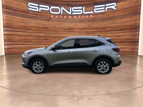 Certified 2024 Ford Escape Active w/ Tech Pack #1 AWD/4WD image 2