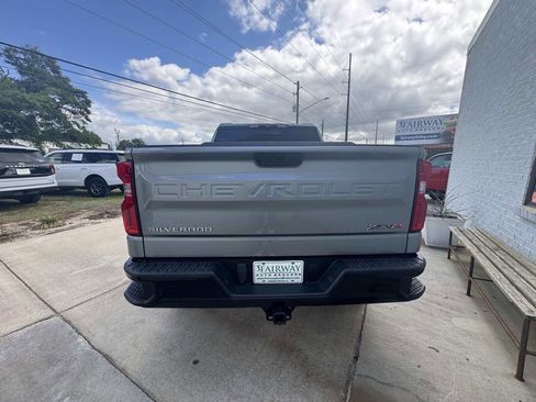 Used 2023 Chevrolet Silverado 1500 ZR2 AWD/4WD image 6