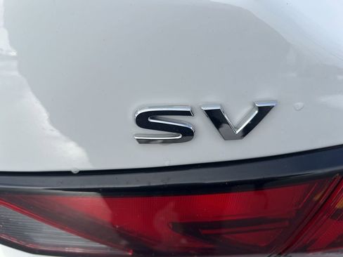 Certified 2024 Nissan Sentra SV image 32