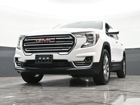 Used 2023 GMC Terrain SLT AWD/4WD image 31