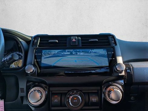 Used 2018 Toyota 4Runner TRD Off-Road Premium w/ TRD Performance Package image 13