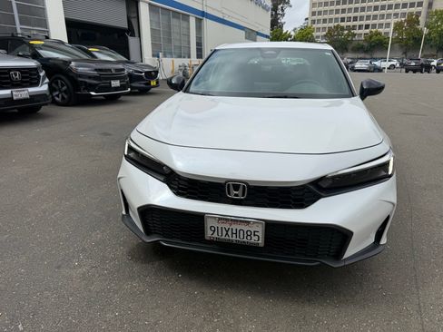 Used 2025 Honda Civic Sport image 1