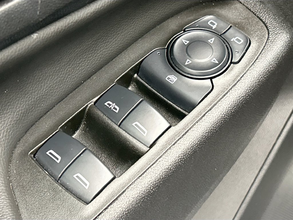 Used 2024 Chevrolet Equinox LT AWD/4WD image 21