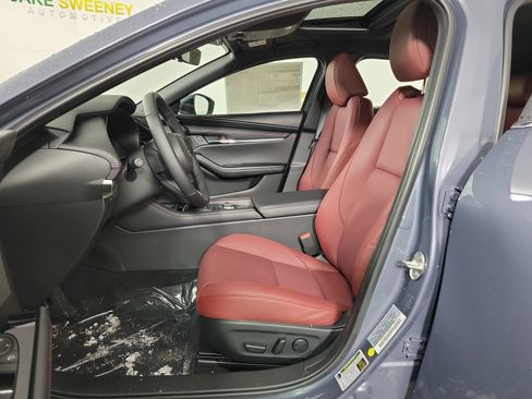 Certified 2026 MAZDA MAZDA3 Carbon AWD/4WD image 11