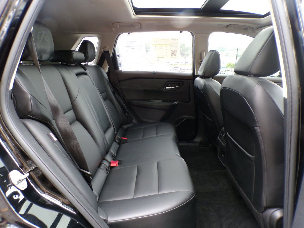 Used 2022 Nissan Rogue SV w/ SV Premium Package AWD/4WD image 20