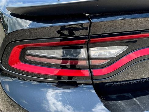 Used 2020 Dodge Charger R/T w/ Blacktop Package RWD image 23