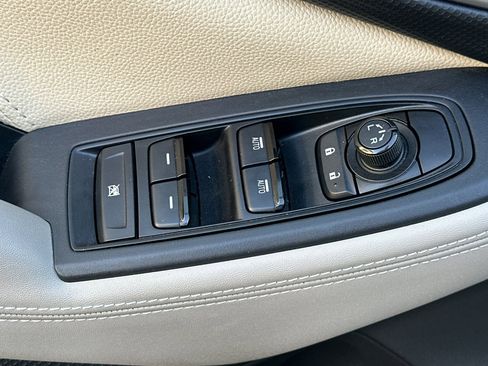 Used 2022 Subaru Forester Premium image 12