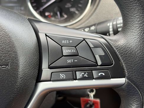 Used 2017 Nissan Rogue S w/ S Family Package FWD image 23