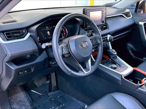 Used 2022 Toyota RAV4 Adventure image 17
