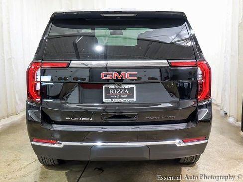 New 2026 GMC Yukon Elevation image 5