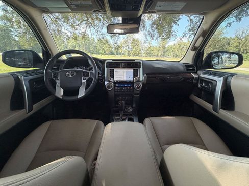 Used 2024 Toyota 4Runner Limited AWD/4WD image 15