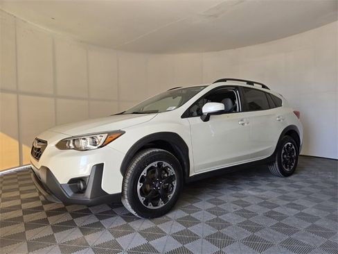 Certified 2023 Subaru Crosstrek 2.0i Premium image 4