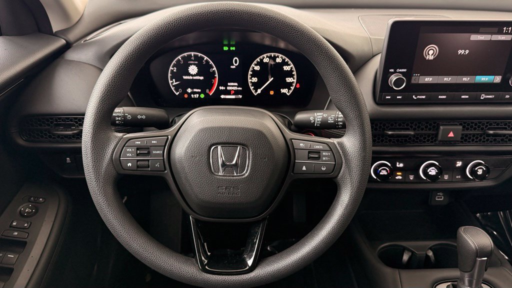 Used 2025 Honda HR-V LX image 21