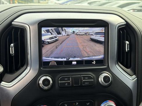 Used 2020 GMC Sierra 1500 SLT RWD image 31