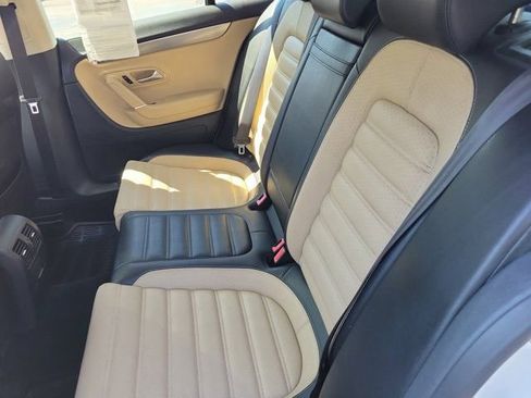 Used 2013 Volkswagen CC Lux image 14