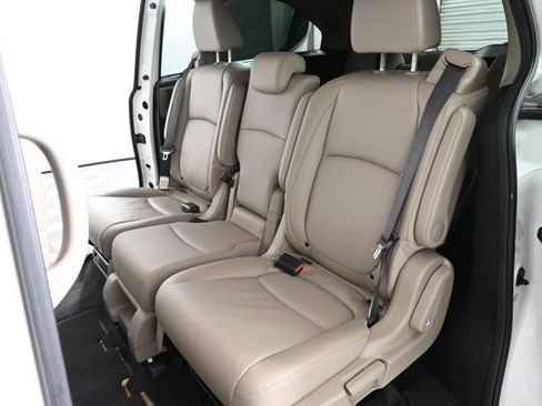 Used 2020 Honda Odyssey Touring image 16
