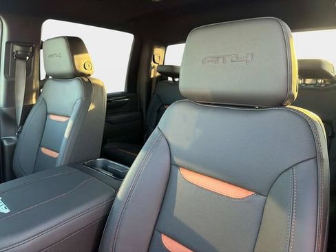New 2026 GMC Sierra 2500 AT4 w/ AT4 Premium Plus Package AWD/4WD image 20