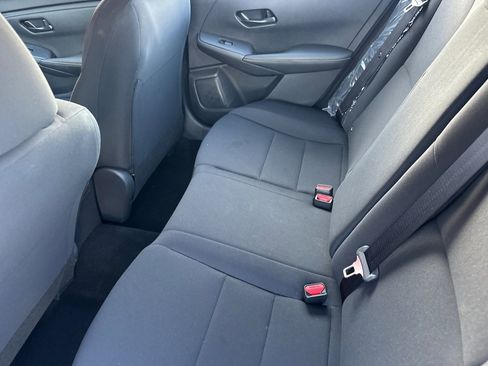 Used 2025 Nissan Sentra S image 9