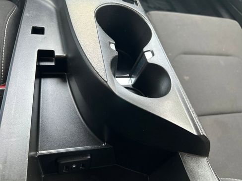 Used 2021 Chevrolet Camaro LT image 13