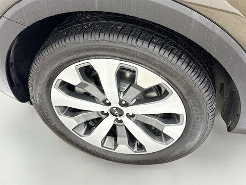 Used 2022 Kia Telluride EX w/ EX Premium Package image 35