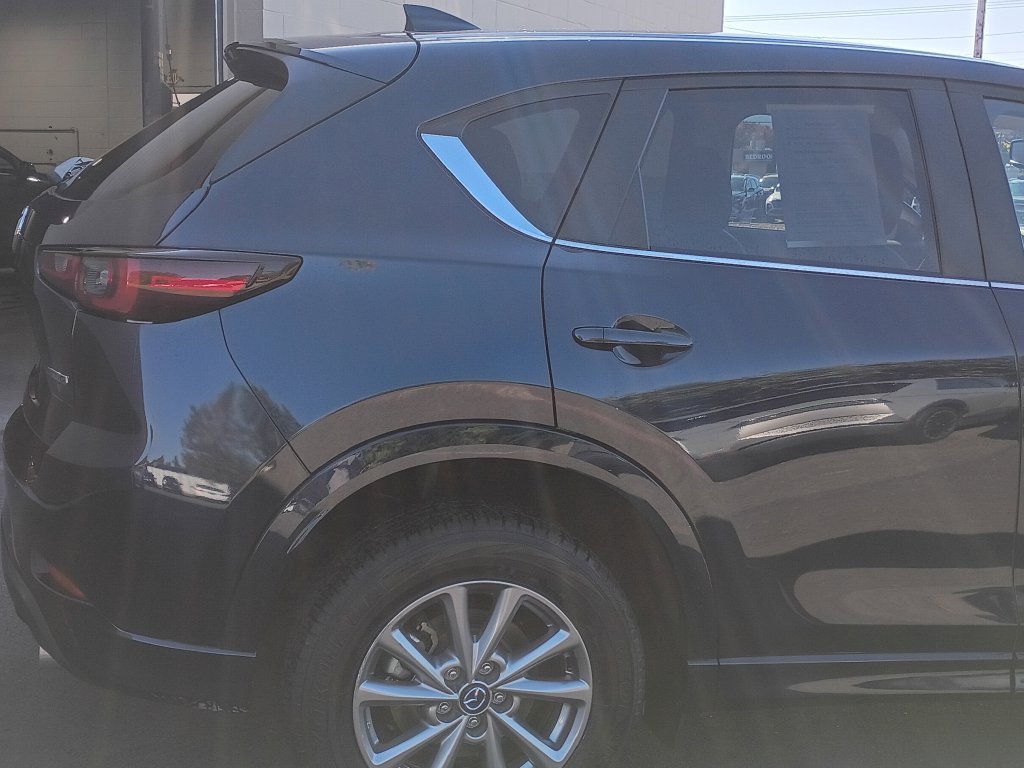 Used 2025 MAZDA CX-5 AWD 2.5 S w/ Preferred Package image 4
