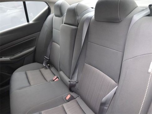 Used 2024 Nissan Altima 2.5 SV image 12