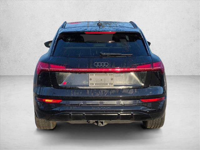 Used 2024 Audi Q8 e-tron Prestige w/ Prestige Package AWD/4WD image 6