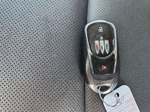 Used 2024 Buick Encore GX Sport Touring image 29