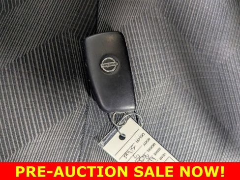 Used 2016 Nissan Rogue S image 27