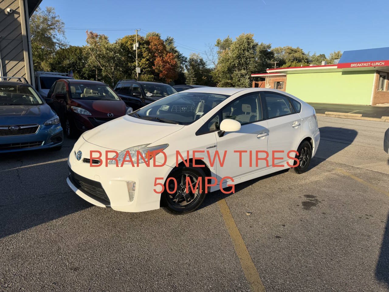 Used 2015 Toyota Prius Two FWD image 2