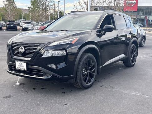 Used 2023 Nissan Rogue SV w/ SV Premium B Package AWD/4WD image 6