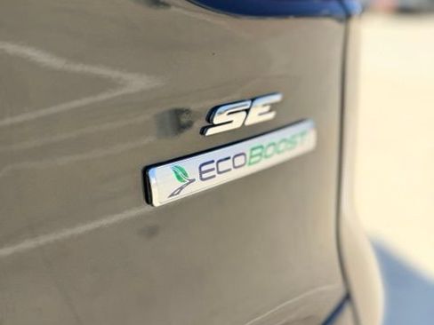 Used 2013 Ford Escape SE FWD image 9