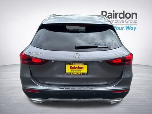Used 2025 Mercedes-Benz GLA 250 4MATIC image 6