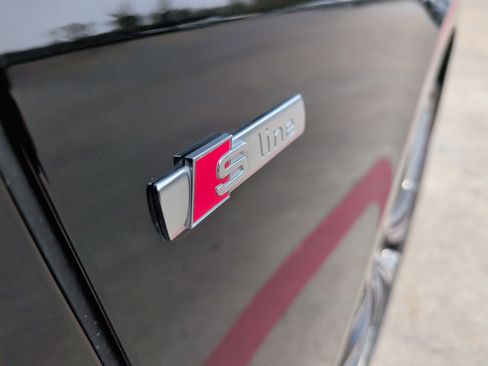 Certified 2021 Audi A8 L 3.0T image 42
