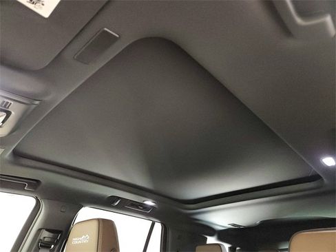 New 2026 Chevrolet Tahoe High Country w/ Sun And Tow Package image 32