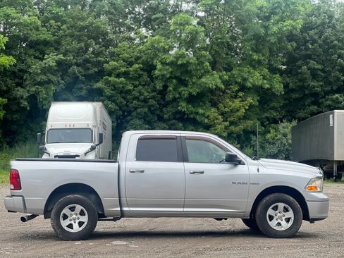 Used 2010 Dodge Ram 1500 Truck SLT AWD/4WD image 7