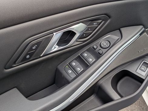 New 2026 BMW 330i Sedan RWD image 15