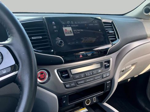 Used 2021 Honda Pilot Special Edition image 7