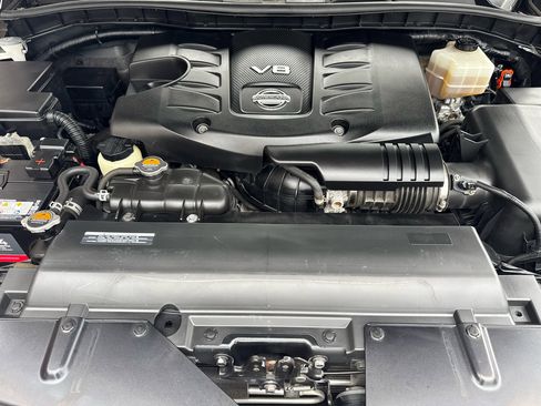 Used 2018 Nissan Armada SL w/ Premium Package image 40