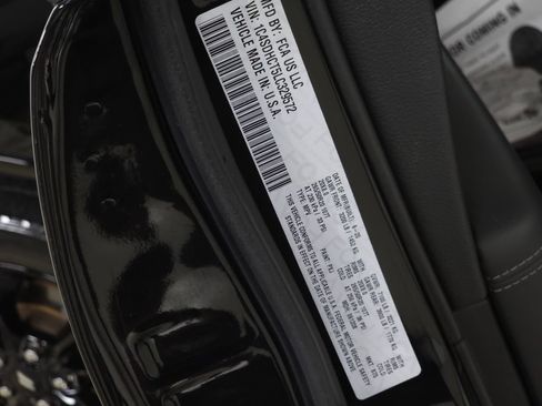 Used 2020 Dodge Durango R/T w/ Technology Group RWD image 36