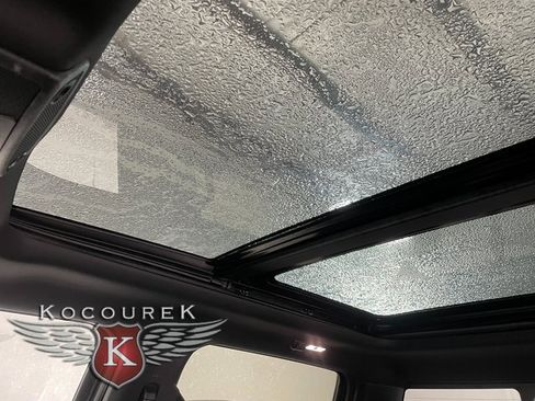 Used 2018 Ford F150 Lariat w/ Equipment Group 502A Luxury image 19