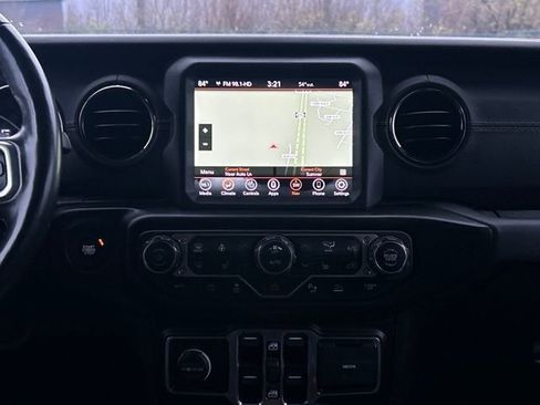 Used 2021 Jeep Wrangler Unlimited Sahara AWD/4WD image 40